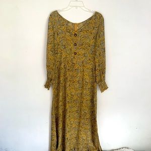 🌼 Floral Maxi Dress With Slit Size Small